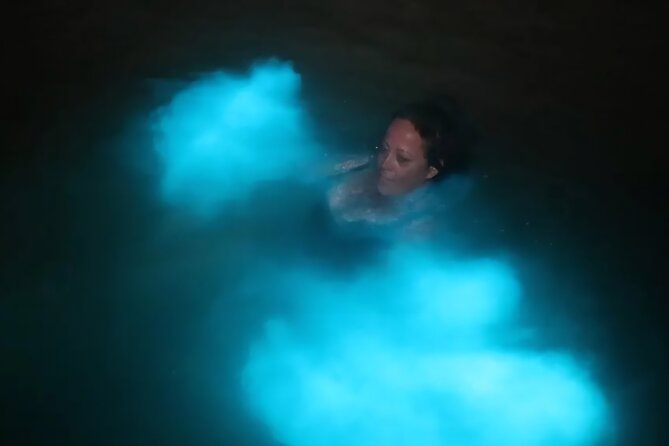 Luminous Lagoon Glow in the Dark Boat Tour from Montego Bay - What to expect during the swim: how to get your best glow moment