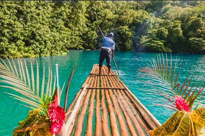 Martha Brae Rafting Experience w/Jerk Chicken Lunch, Montego Bay - Riverside vendors and souvenir shopping without the hard sell
