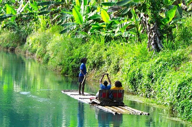 Martha Brae Rafting from Montego Bay with Private Transportation - Captain Lee Energy: Why the Guide Makes This Ride
