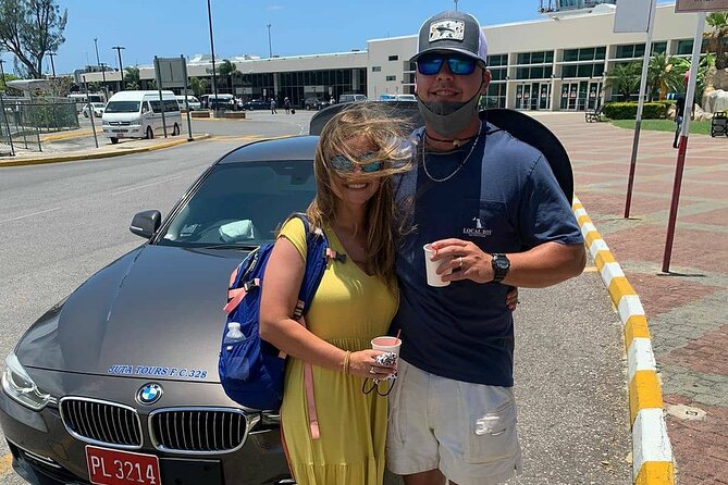 Montego Bay Airport Private Luxury Taxi:Montego Bay Resorts - Timing Your Booking: Why About a Month Ahead Helps
