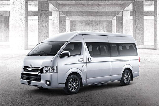 Montego Bay Airport Private Transfers to any Montego Bay Hotels - Private Taxi Value: What $10 Per Person Buys You