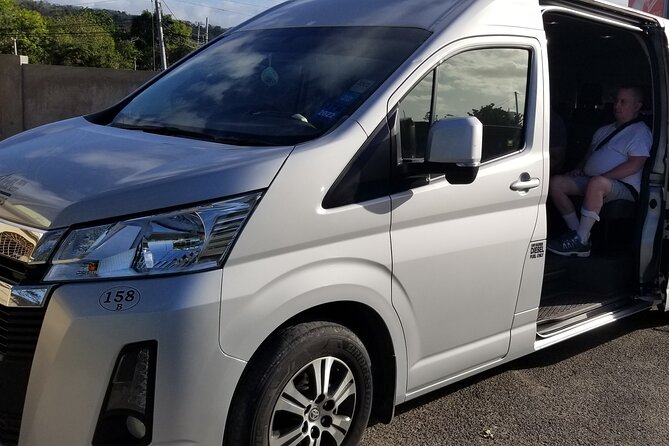 Montego Bay airport transfers - Pickup at Sangster: what you’ll notice right away
