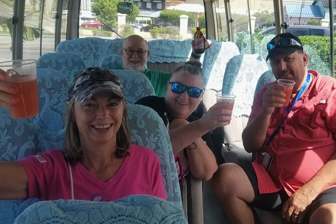 Montego Bay airport transfers - Why people like the private setup (no bus line, no weird rush)