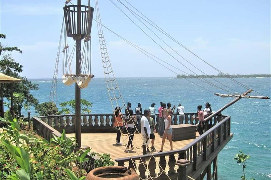 Montego Bay: Bob Marley's Nine Mile Admission & Guided Tour - Discovery Bay Photo Break That Keeps the Day Moving