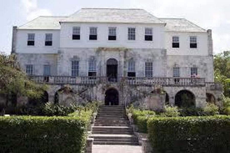 Montego Bay City and Rose Hall Haunted House Tour - Montego Bay basics: getting your bearings the easy way