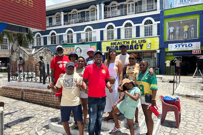 Montego Bay City Tour & Magaritaville with shopping - Doctor’s Cave Beach: How To Enjoy It With The Right Entry-Fee Expectations