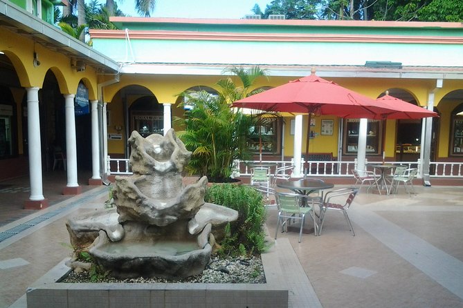 Montego Bay Excursion Negril 7 Miles Beach, Rick's Cafe and Time Square Shopping - Who This Negril Day Works Best For
