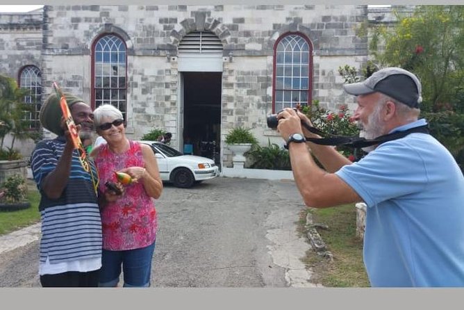 Montego Bay hi lite and culture tour - A smart way to start Montego Bay: short, guided, and private