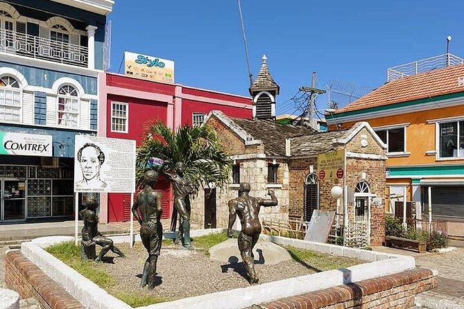 Montego Bay Highlights Tour, Bamboo Rafting Experience & Shopping - Harbor Street Craft Market: souvenirs that feel local