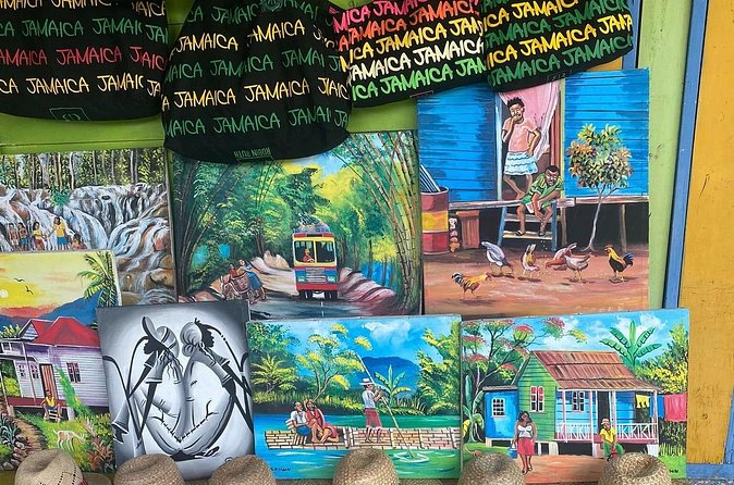 Montego Bay Highlights Tour with Shopping & Bamboo River Rafting - Guide support: what “good escort” looks like