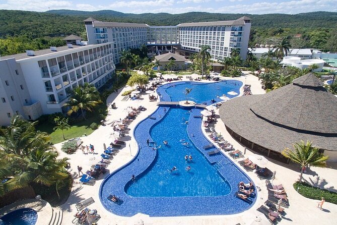 Montego Bay Hotels Private Airport Transfer - Should You Book This Private Airport Transfer?