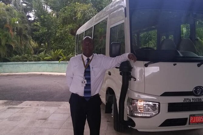 Montego Bay Hotels Private Airport Transfer to Sangster International (MBJ) - The driver-guide touch: Steven’s culture talk is the standout