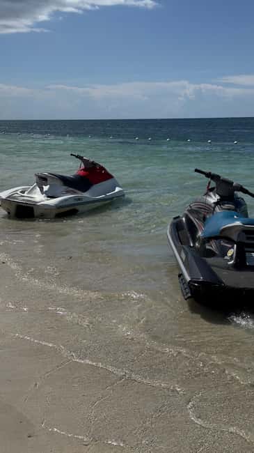 Montego Bay: Jet Car or Jet Ski Experience - Gear up and stay safe: life jackets, comfort in water, and ID