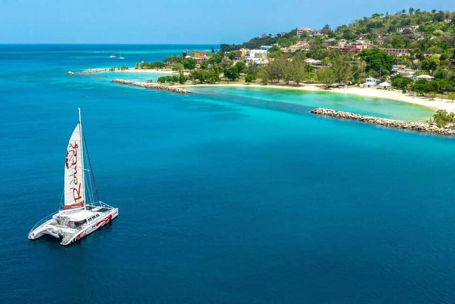 Montego Bay: Reggae Catamaran 18+ Cruise with Open Bar - Quick hits before you book