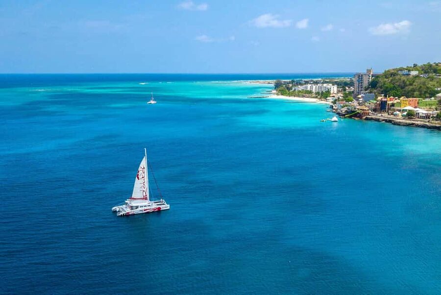 Montego Bay: Reggae Catamaran 18+ Cruise with Open Bar - How the 3 hours feel in real life (pickup to drop-off)
