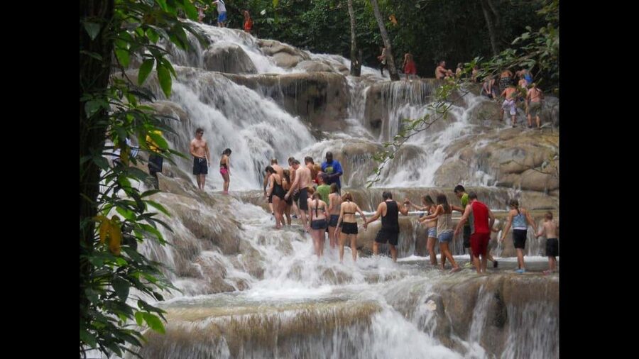 Montego Bay: River Rafting and Dunn's River Falls Day Trip - Key Highlights You’ll Notice First