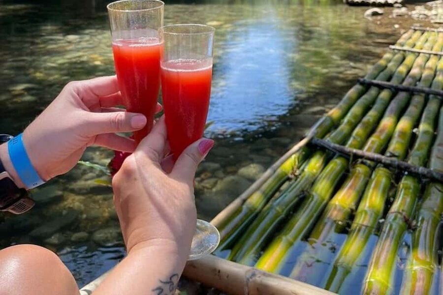 Montego Bay: River Rafting and Dunn's River Falls Day Trip - Dunn’s River Falls: The Steps, the Sea View, and Your Two-Option Climb