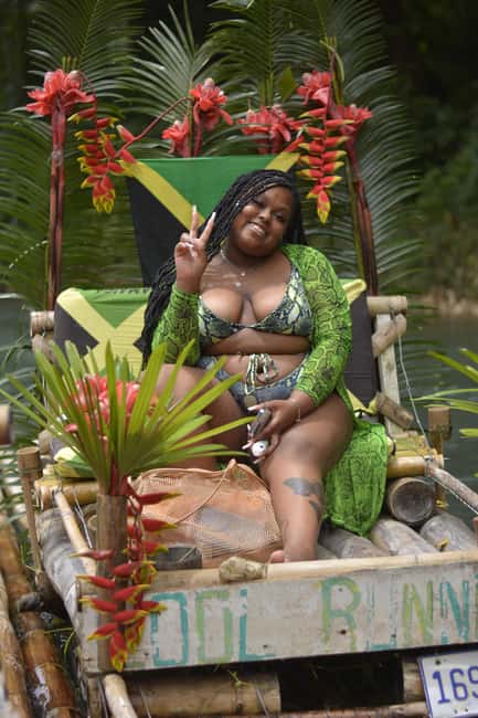 Montego Bay: River Rafting and Limestone Foot Massage - Bamboo Rafting on Jamaica’s Lethe River: What the Ride Feels Like