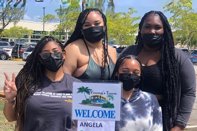 Montego Bay Roundtrip Luxury Transfer with Lounge Access - Meet-and-greet expectations: where things can go right or wrong