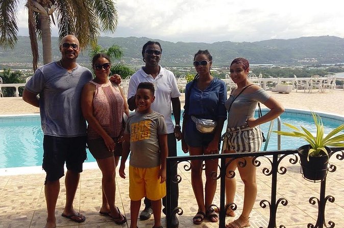 Montego Bay Scenic Tour - Sam Sharpe Square in downtown Montego Bay: a cobblestone center with meaning