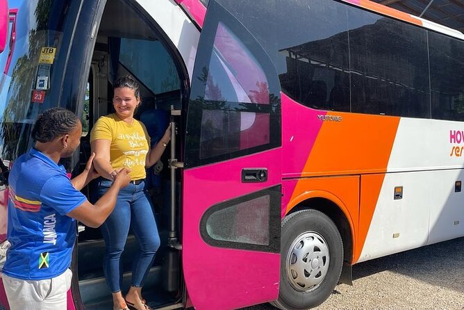 MontegoBay Airport to Ocho Rios: One way/Round Trip cheap Shuttle - Arrival at Sangster International Airport: Making It Stress-Resistant