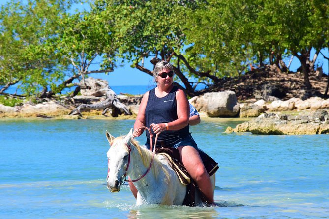 Negril 45-minute Guided Horseback Ride and Swim - Who should book, and who should skip