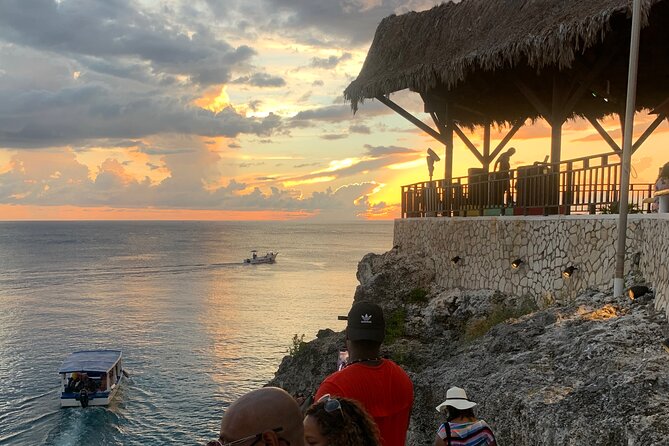 Negril 7 mile Beach, Party Catamaran Cruise , Snorkeling and Ricks Cafe Combo - Customer service and safety: the part you can’t afford to ignore