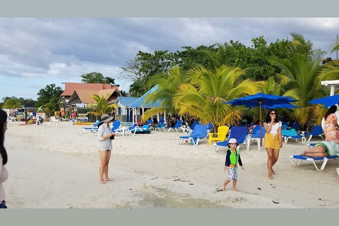 Negril Beach & Rick's Cafe Tour - Pickup Timing and Your Driver: Why the Right Guide Changes Everything