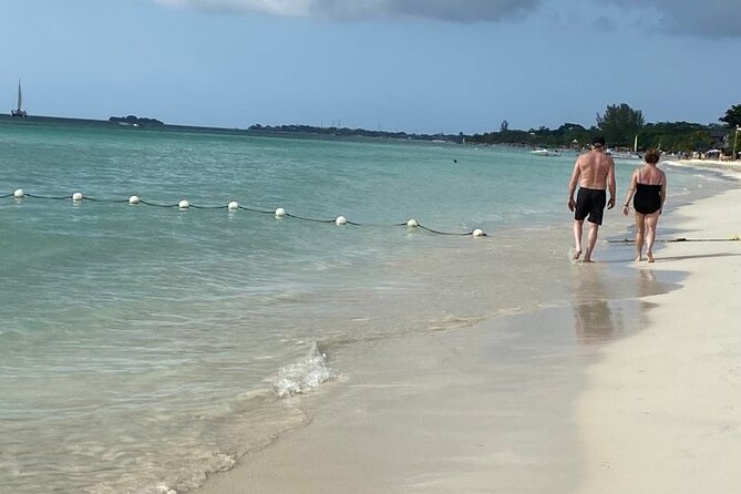 Negril day! beach and west end Cliffs with French Guide - Key things that make this Negril day work
