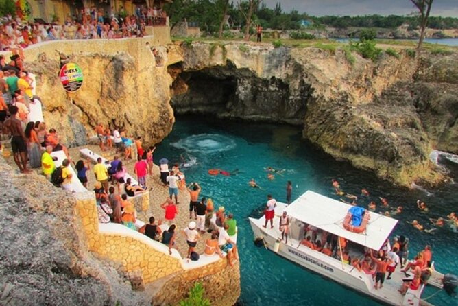 Negril's Private Day Trip with Margaritaville and Rick's Cafe - Margaritaville: drinks, music, and easy downtime