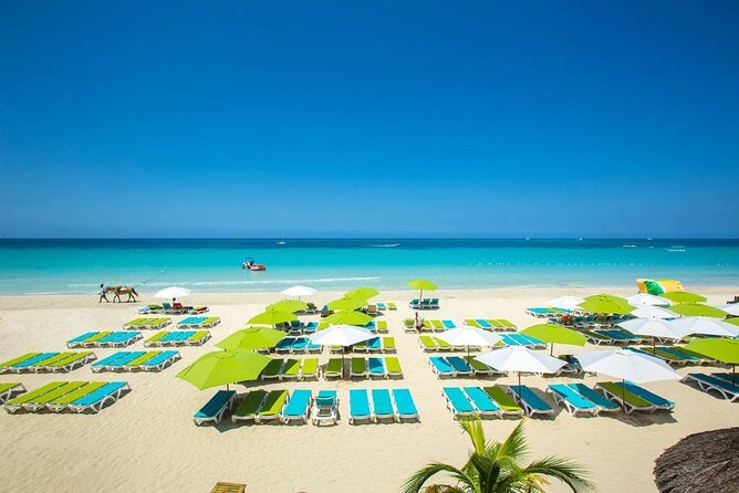 Negril's Private Day Trip with Margaritaville and Rick's Cafe - Montego Bay to Negril: the A/C car is part of the value