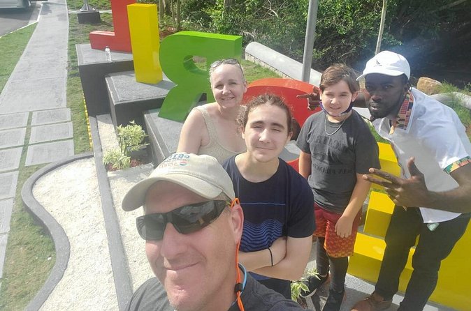 Negril, Seven Mile Beach, Rick's Cafe Private Day Tour - Price and logistics: paying $125 for a full, guided day