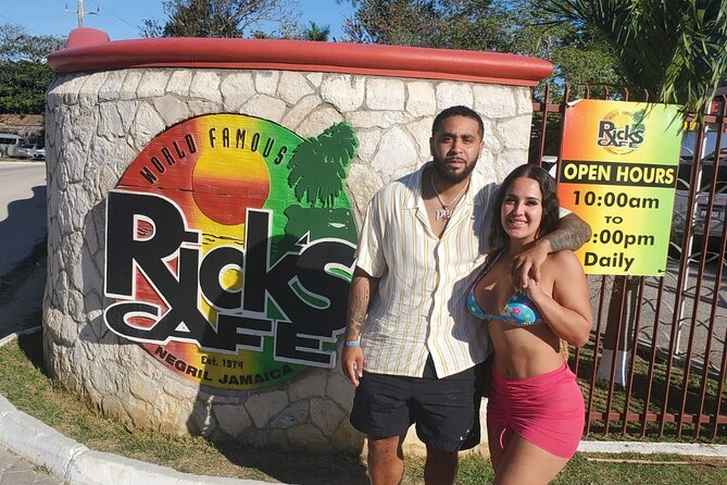Negril, Seven Mile Beach, Rick's Cafe Private Day Tour - Seven Mile Beach with a Margaritaville pause