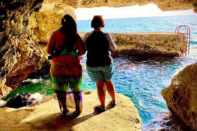 Negril Seven Miles Beach And Ricks Cafe Tour - Negril in Two Hours: Why This Works From Montego Bay