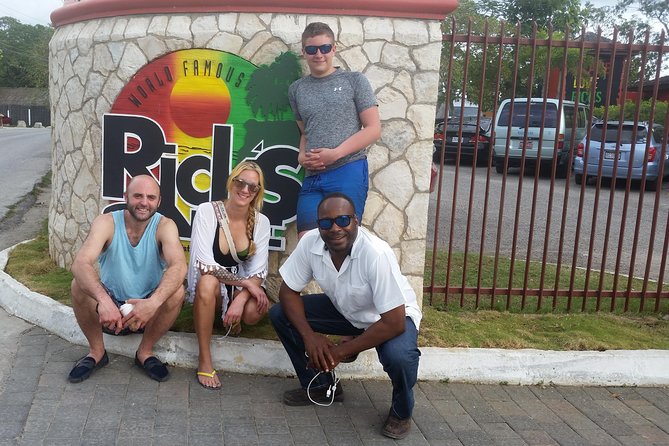 Negril Seven Miles Beach Day and Rick's Cafe Sunset Private Tour - Food and local stops: what makes the private version feel real