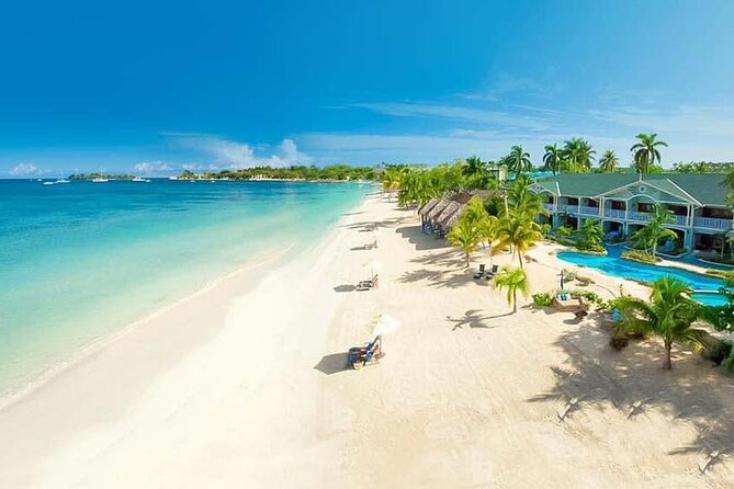 Negril Seven Miles Beach, Snorkeling, Boat Ride, Ricks Cafe Combo - Glass-bottom boat and snorkeling: what you can realistically expect