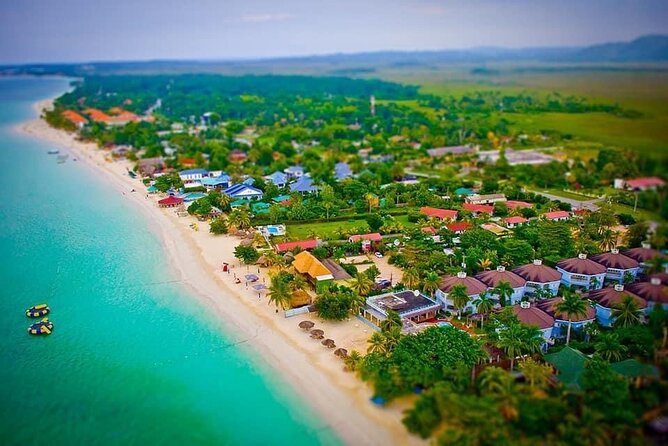 Negril Seven Miles Beach, Snorkeling, Boat Ride, Ricks Cafe Combo - Private island lunch time: lobster or fish, plus real downtime