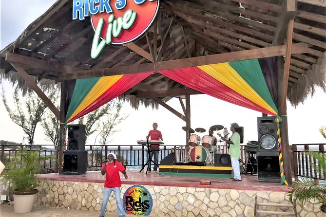 Negril Sunset Trip to Rick's Cafe from Montego Bay and Grand Palladium - Food and Drinks: What You’ll Pay for On Site