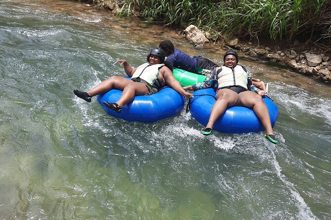 Omar's River Tubing from Montego Bay - Key things that make Omar’s Martha Brae tubing worth it