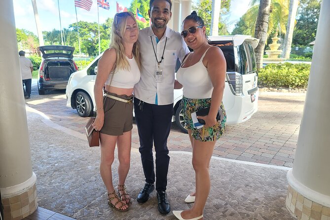 One way Private transfer from Airport to Resorts - In-Car Comfort That Makes the First Hour Worth It