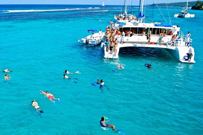Party Catamaran and Snorkeling Tour in Montego Bay - Getting There Smoothly: Pickup, Transit, and First Impressions