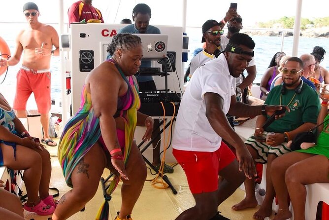 Party Catamaran: OpenBar, Music, Negril Beach, Caves, Snorkeling - Adults-only vs family-friendly days: match the vibe to your trip