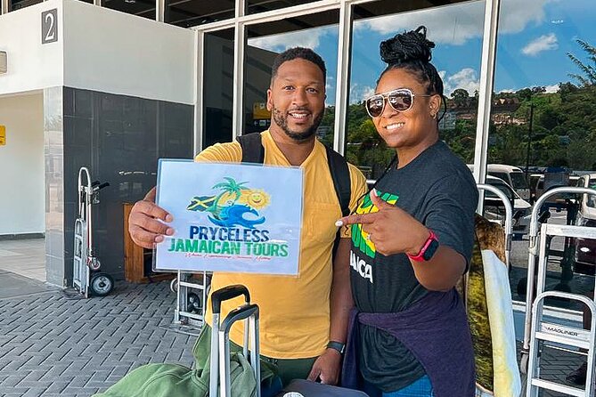 Princess Grand Hotels Airport Transportation Service - Driver experience: punctual pickup, friendly service, and easy identification