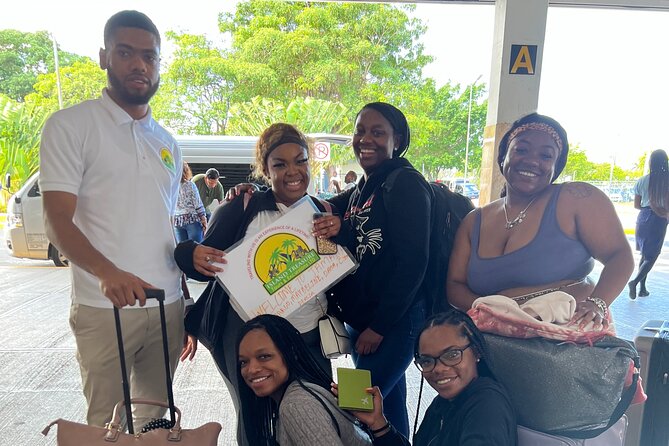 Private Airport Transfer from MBJ to Ocean Coral Spring Jamaica - Inside the Vehicle: Comfort, Space, and A/C That Actually Helps