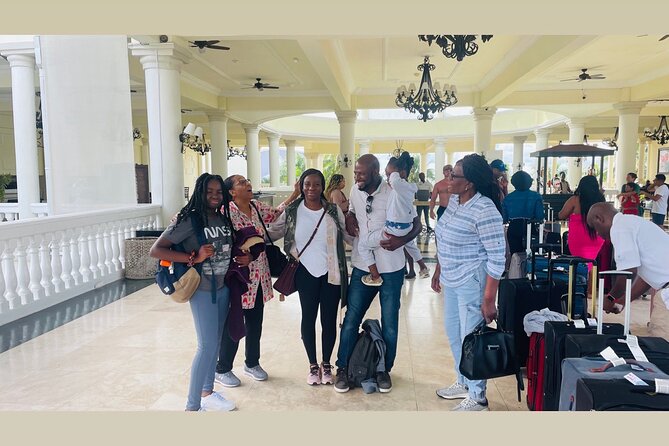 Private Airport Transfer's Departure & Arrival in & around MBJ - From MBJ to Montego Bay Hotels in About 30 Minutes