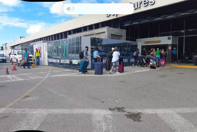 Private Airport Transfer's Departure & Arrival in & around MBJ - Air-Conditioned Comfort and Bottled Water (Small Things That Add Up)