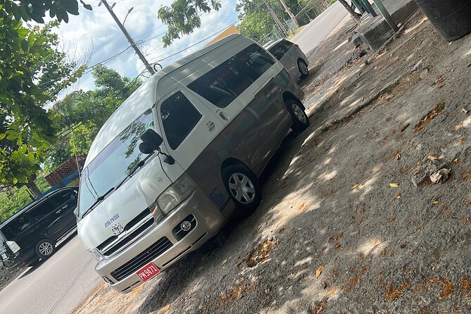 Private Airport Transfer to Hotels and Airbnb in Montego Bay - Roundtrip Pickup Without Taxi Line Stress