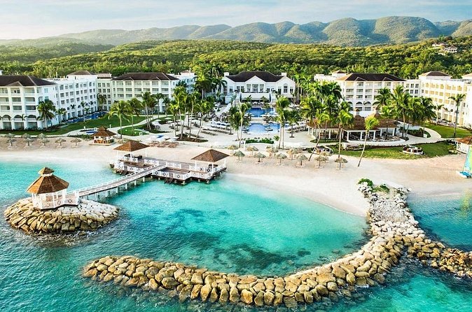 Private Airport Transfer to Hyatt Rose Hall Resort - The Hyatt Rose Hall Pickup Point and What to Expect When You Arrive