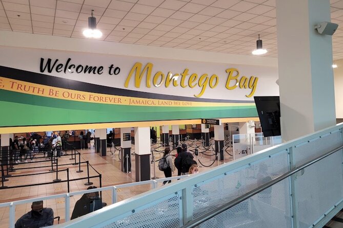 Private airport transfer to negril resorts arrival/departure - Meeting Your Driver in Montego Bay: The Day-of Contact System