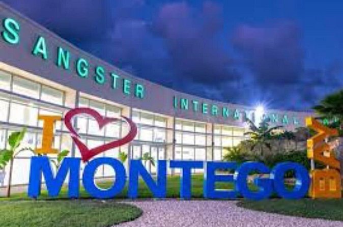 Private Airport Transfers to/from Hotels in Montego Bay - Price and value: $20 per person makes sense when you count the hassle